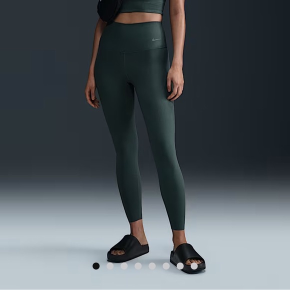 Nike Women's Zenvy Vintage Green 7/8 Leggings